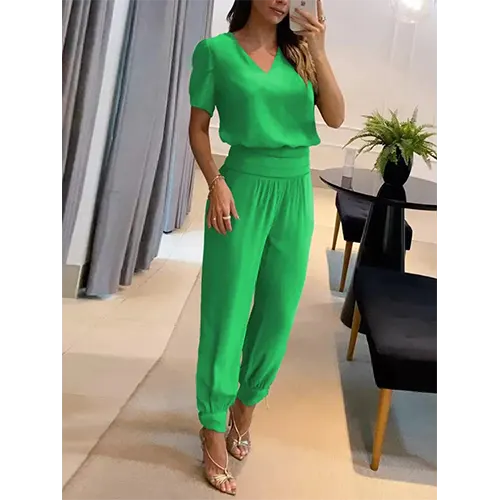 Trendy women's jumpsuit with short sleeves & wide legs – Alina-Light green-S-State of Style