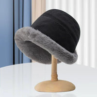 Trendy Women's Winter Hat - FrostChic-Black-State of Style