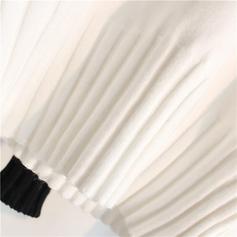 Turtleneck Sweater for Women – Cozy & Timeless Knitwear-Black-State of Style