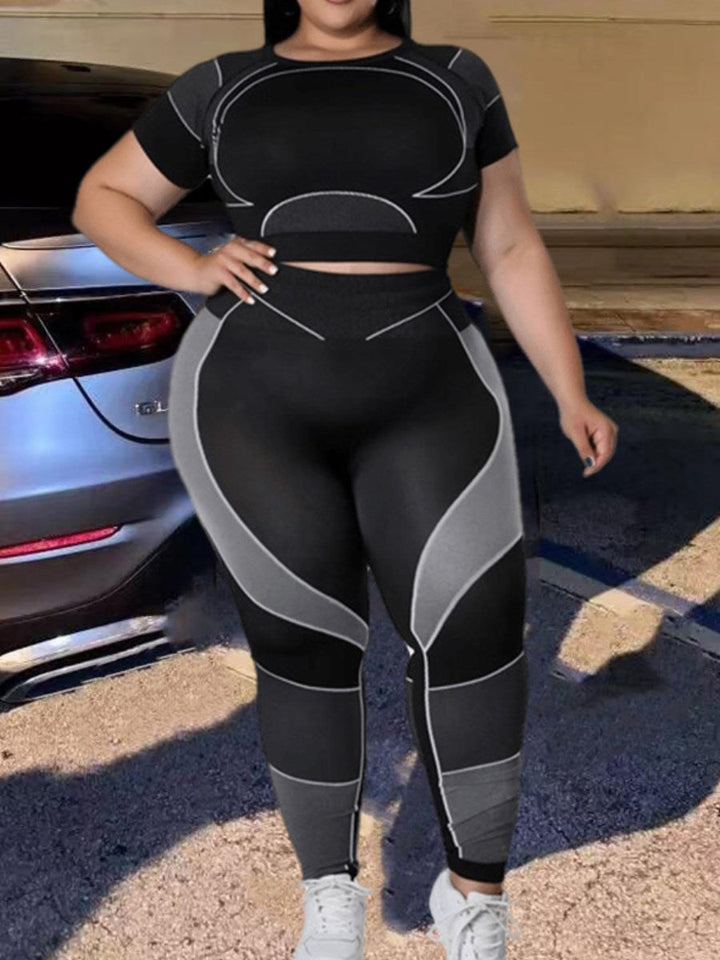 Two-Piece Patchwork Set – Plus-Size Leggings & Crop Top-Black-2XL-State of Style
