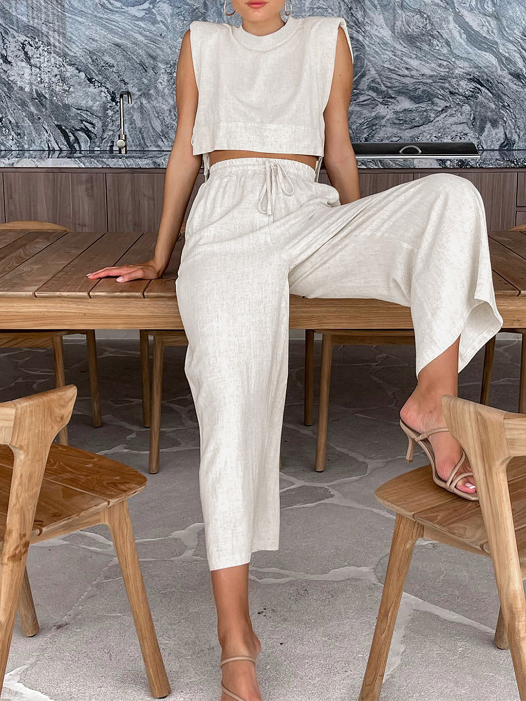 Two-piece summer set with crop top and trousers – Valeria-Beige-S-State of Style