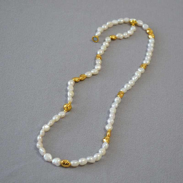UniqueGlow Pearl Necklace - Elodie-State of Style