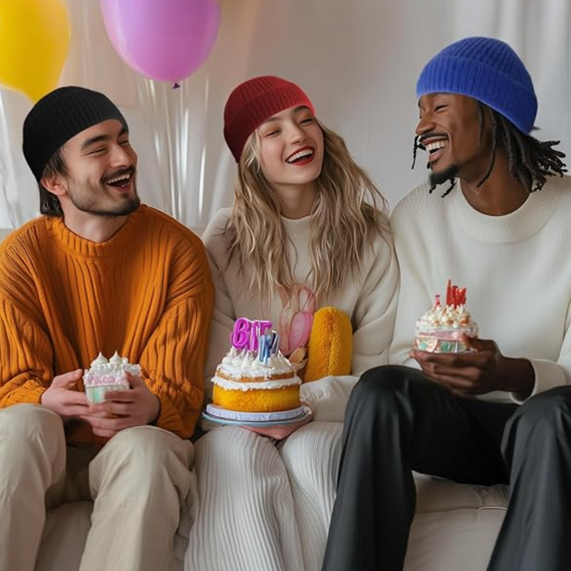 Unisex Knitted Hat with Low Turn-Up – Robin-Black-State of Style