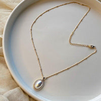 Vintage Golden Pearl Necklace - Lumina-State of Style