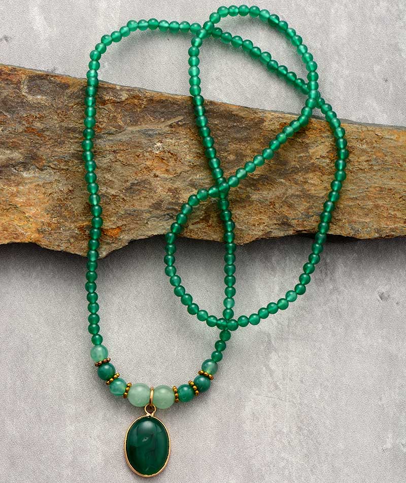 Vintage Green Onyx Soothing Necklace - Elara-State of Style