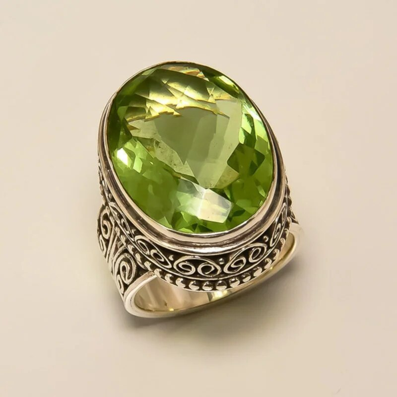 Vintage Olive Green Crystal Ring – Selma-6-State of Style