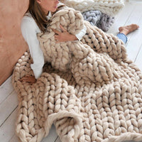 1000 grams XXL Chunky Knitting Yarn - LuxaWool