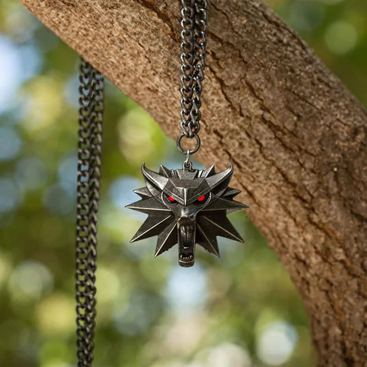 WOLF HUNT LOCKET NECKLACE-Red Eyes-State of Style