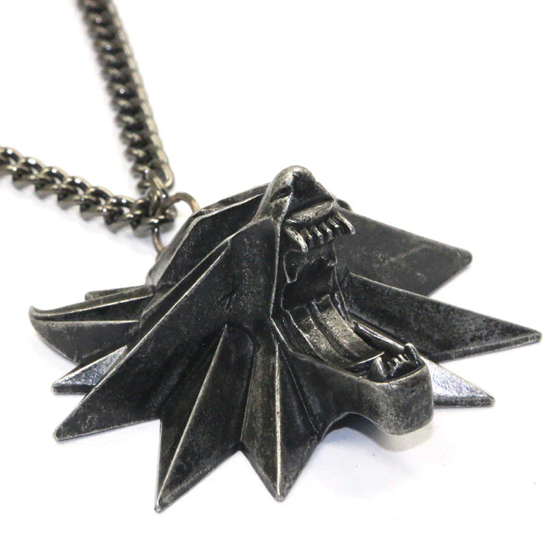 WOLF HUNT LOCKET NECKLACE-Red Eyes-State of Style