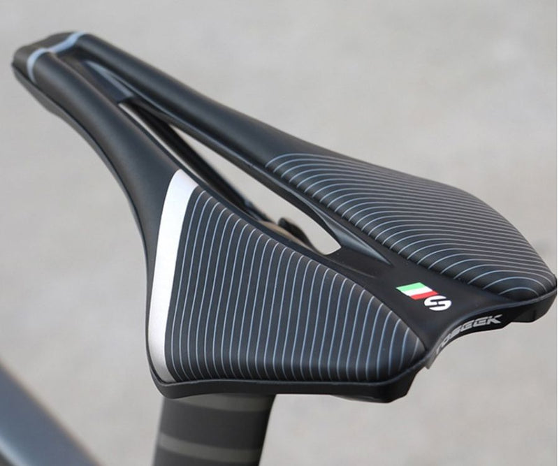 Your Favourite Bicycle Saddle - UltraRide™-Black + Coloured Rail-State of Style